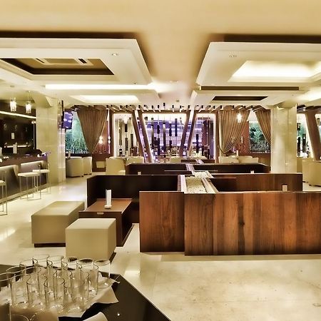 Grand Delta Otel Medan Dış mekan fotoğraf