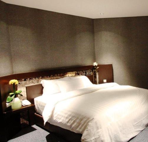 Grand Delta Otel Medan Oda fotoğraf