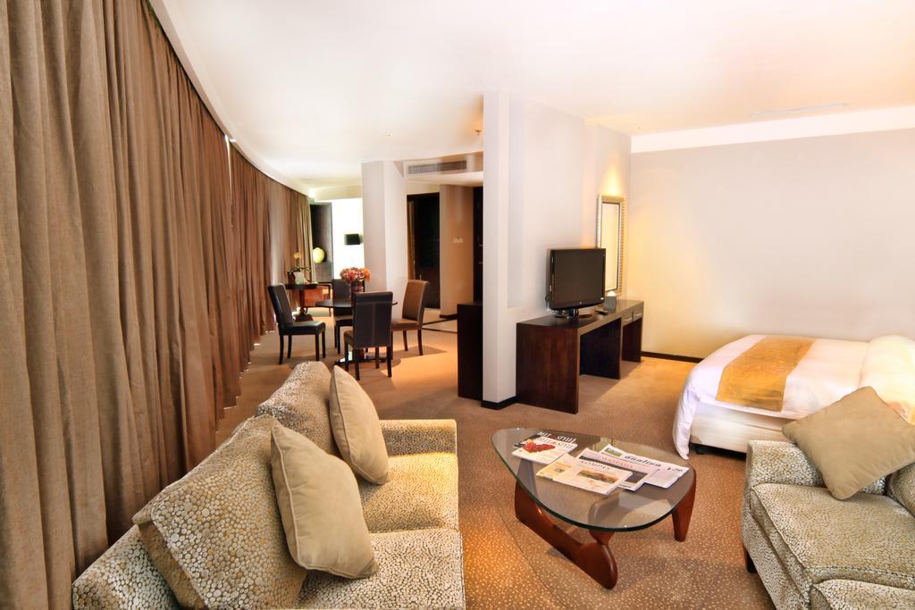 Grand Delta Otel Medan Dış mekan fotoğraf