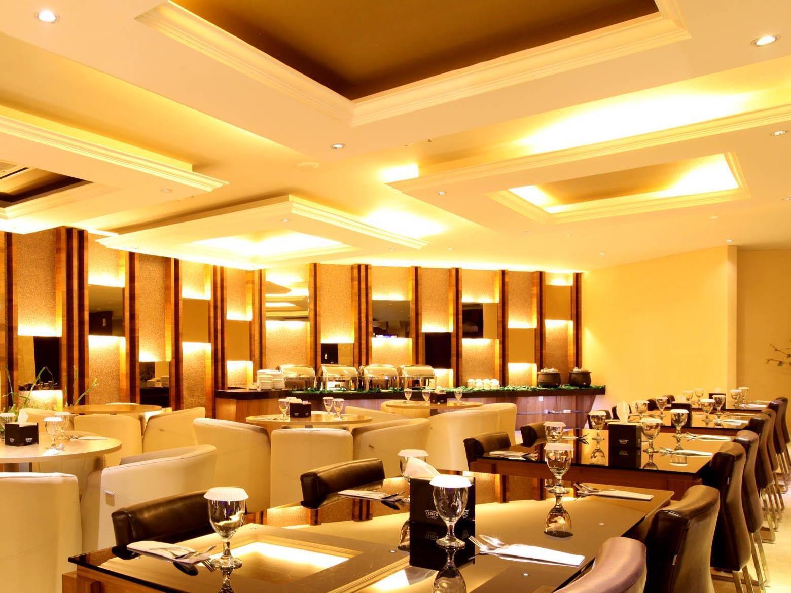 Grand Delta Otel Medan Dış mekan fotoğraf